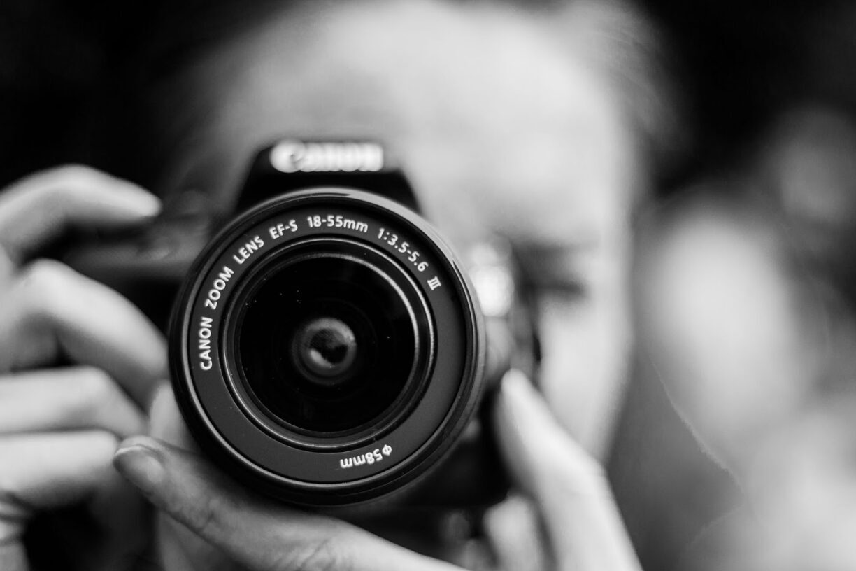 5 Tech Gadgets Every Photographer Needs in 2025